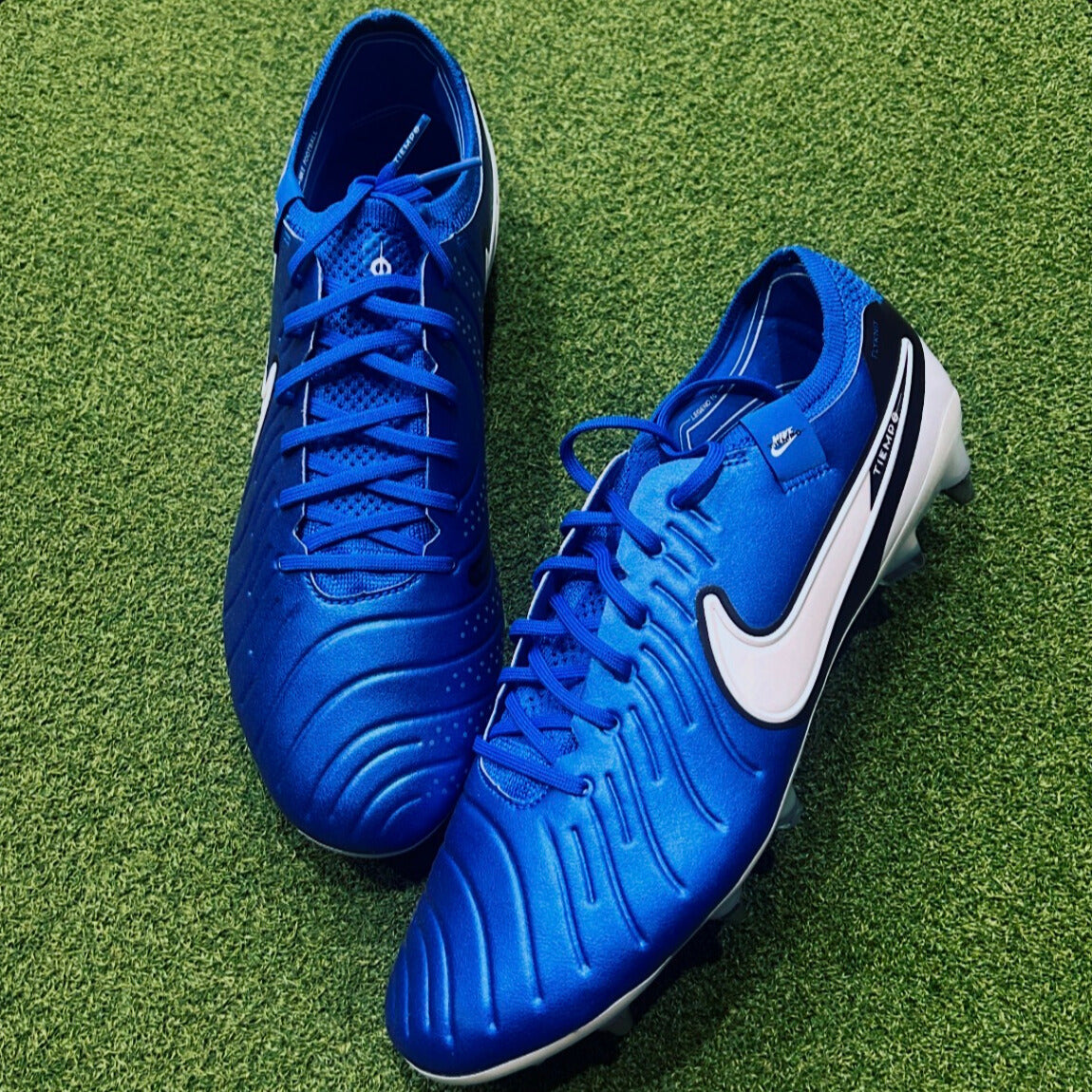 Nike Tiempo Legend 10 Elite SG Soar Blue White front view