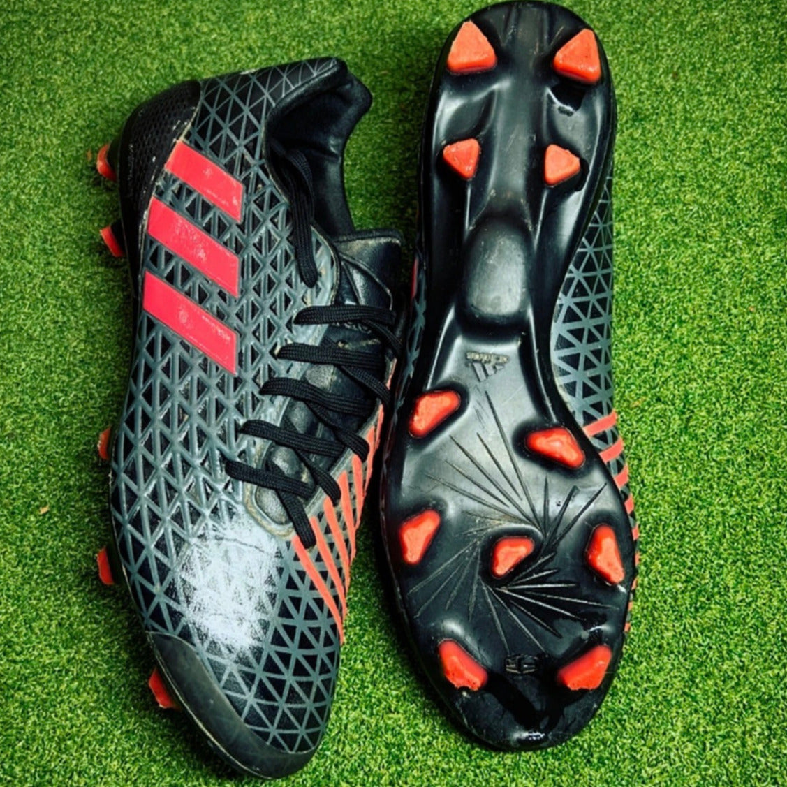 Adidas Predator Malice FG Core Black/Shock Red/Solid Grey *Used*