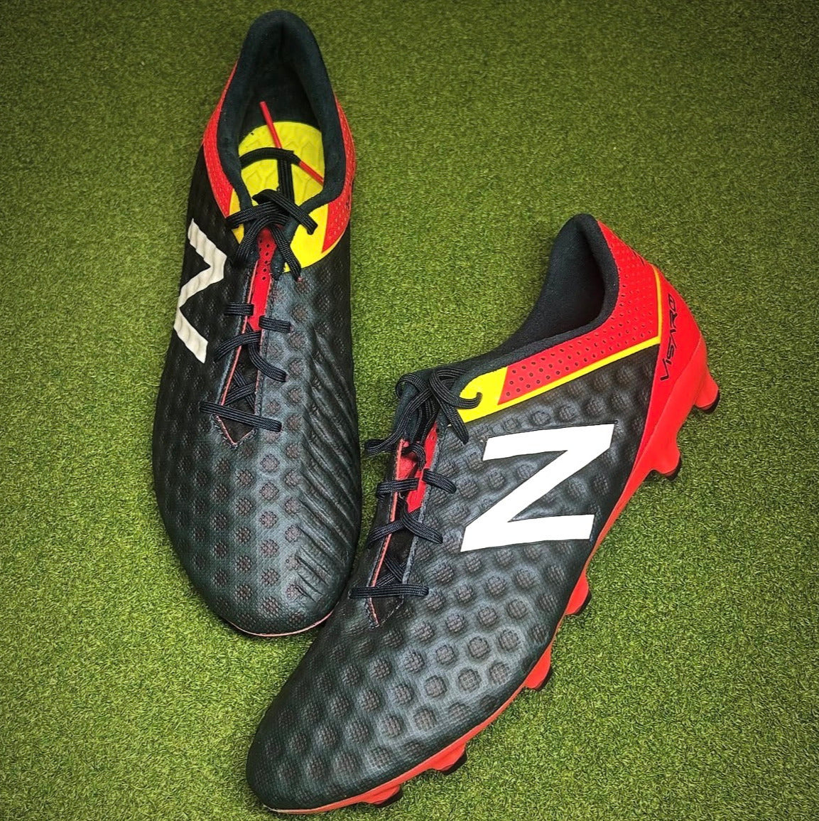New Balance Visaro Pro FG Galaxy/Bright Cherry front view