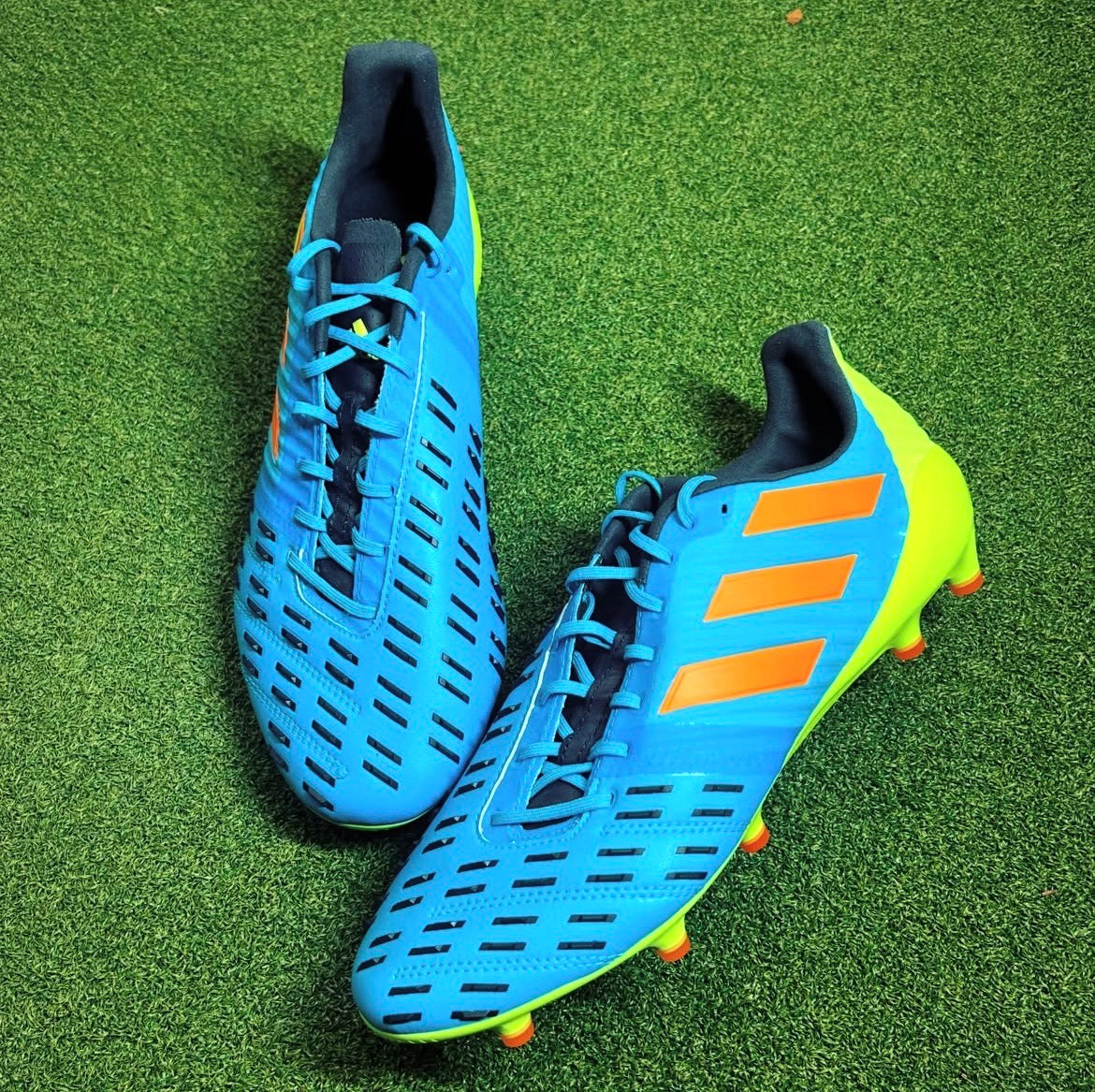 Adidas Predator Malice Control FG Signal Cyan/Signal Orange/Signal Green front view